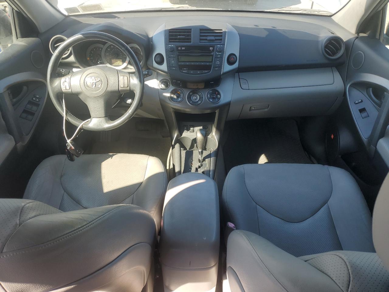 2009 Toyota RAV 4 - Image 8