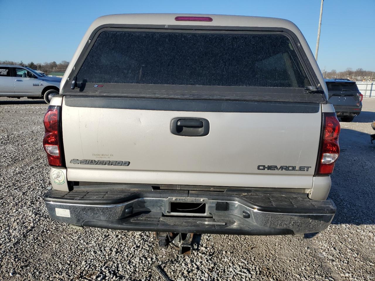 2005 Chevrolet Silverado - Image 6
