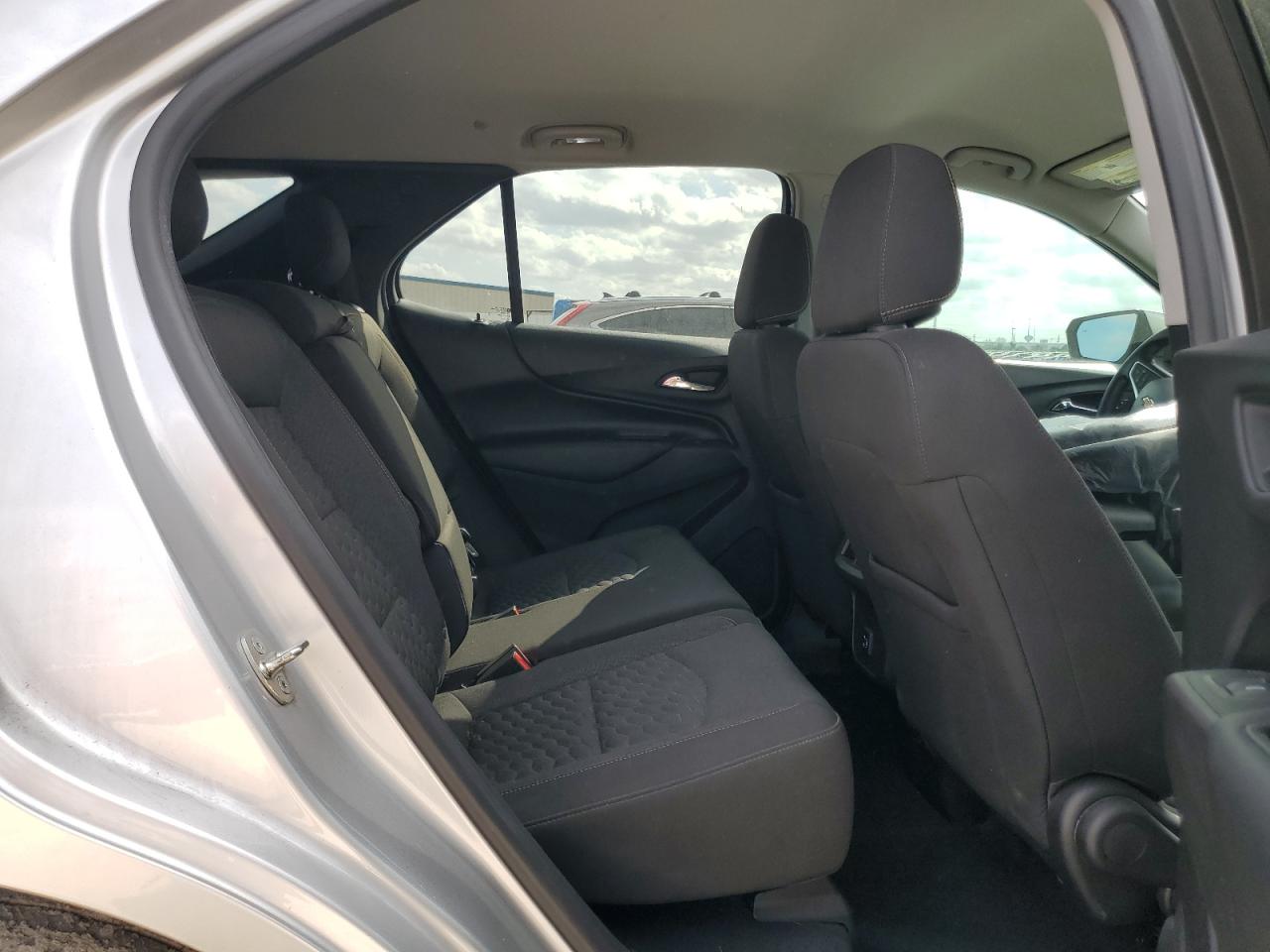 2019 Chevrolet Equinox - Image 11