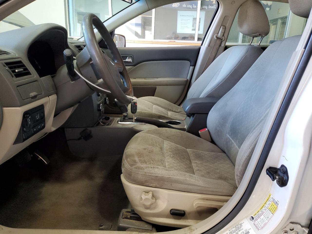 2010 Ford Fusion - Image 7