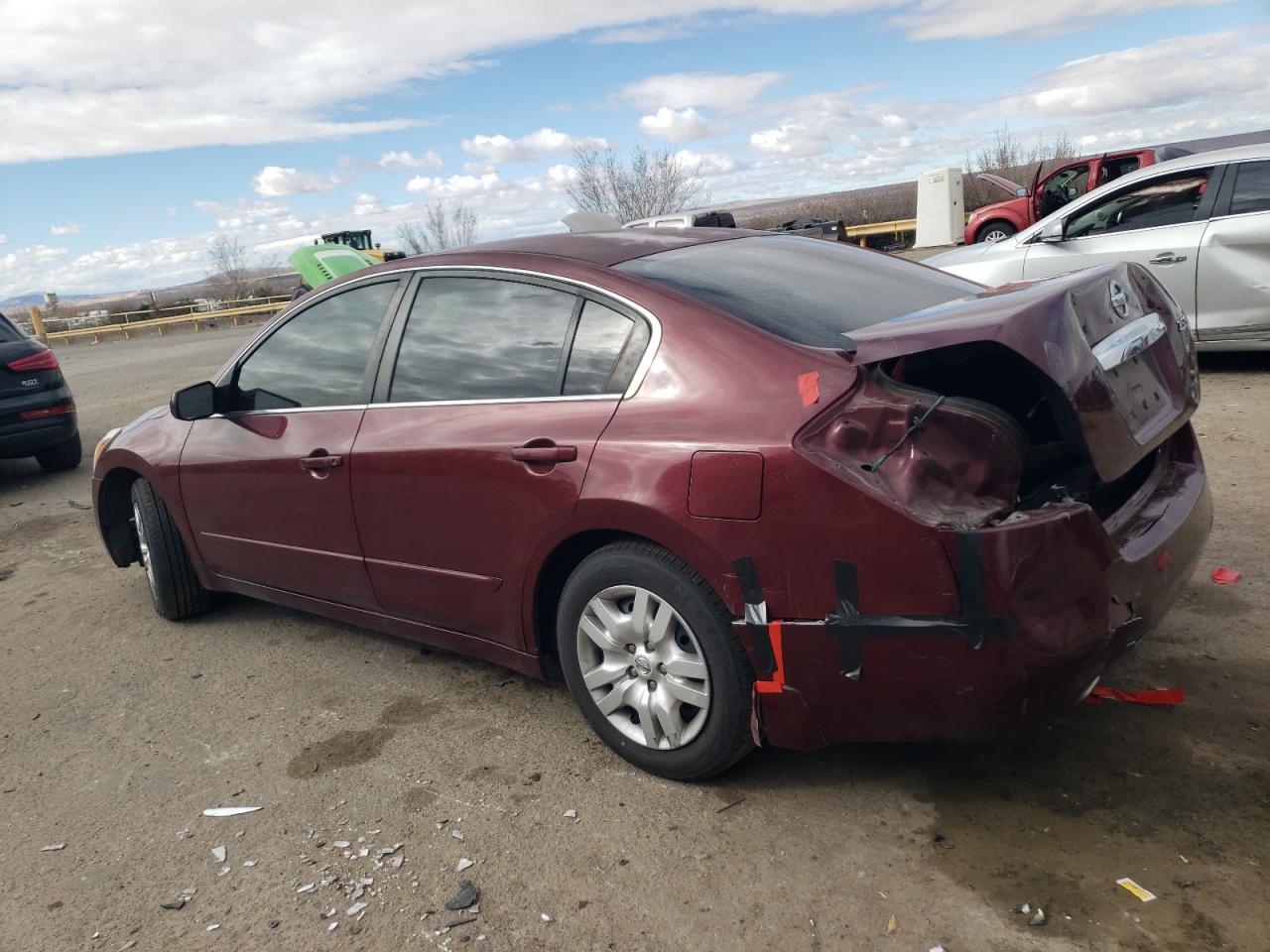 2011 Nissan Altima - Image 2