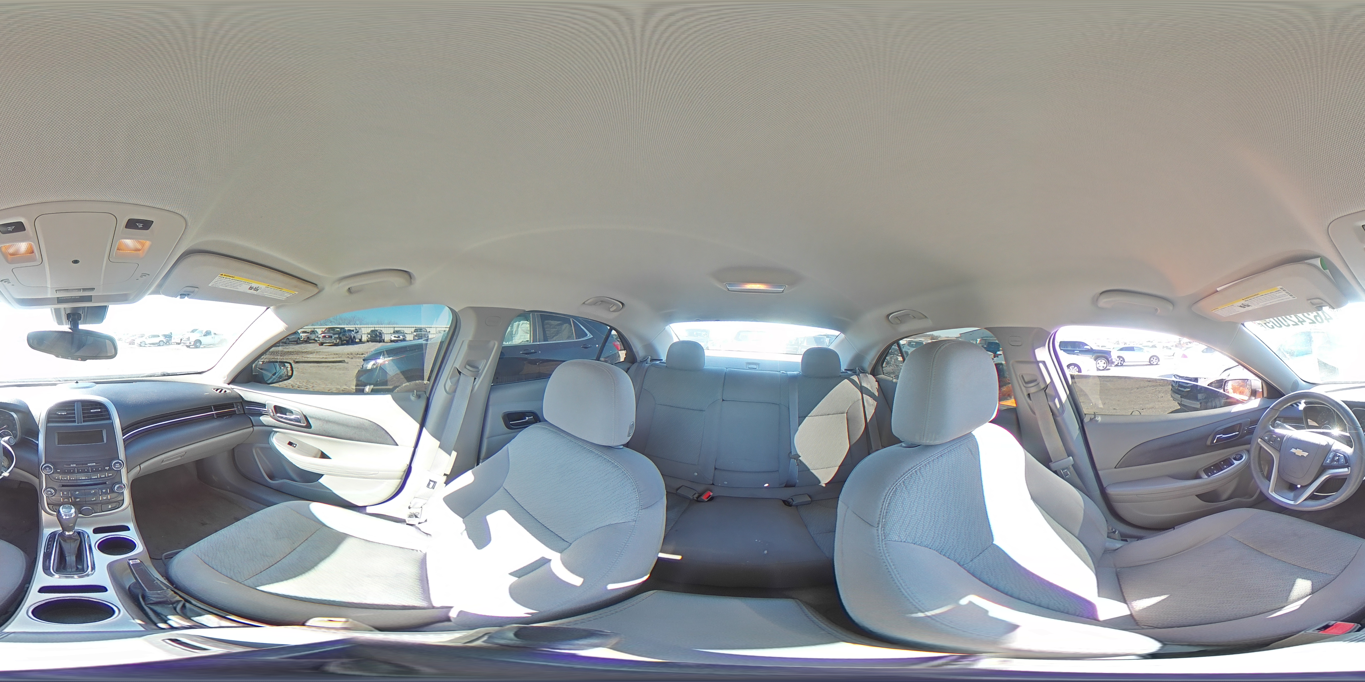 2015 Chevrolet Malibu - Image 13