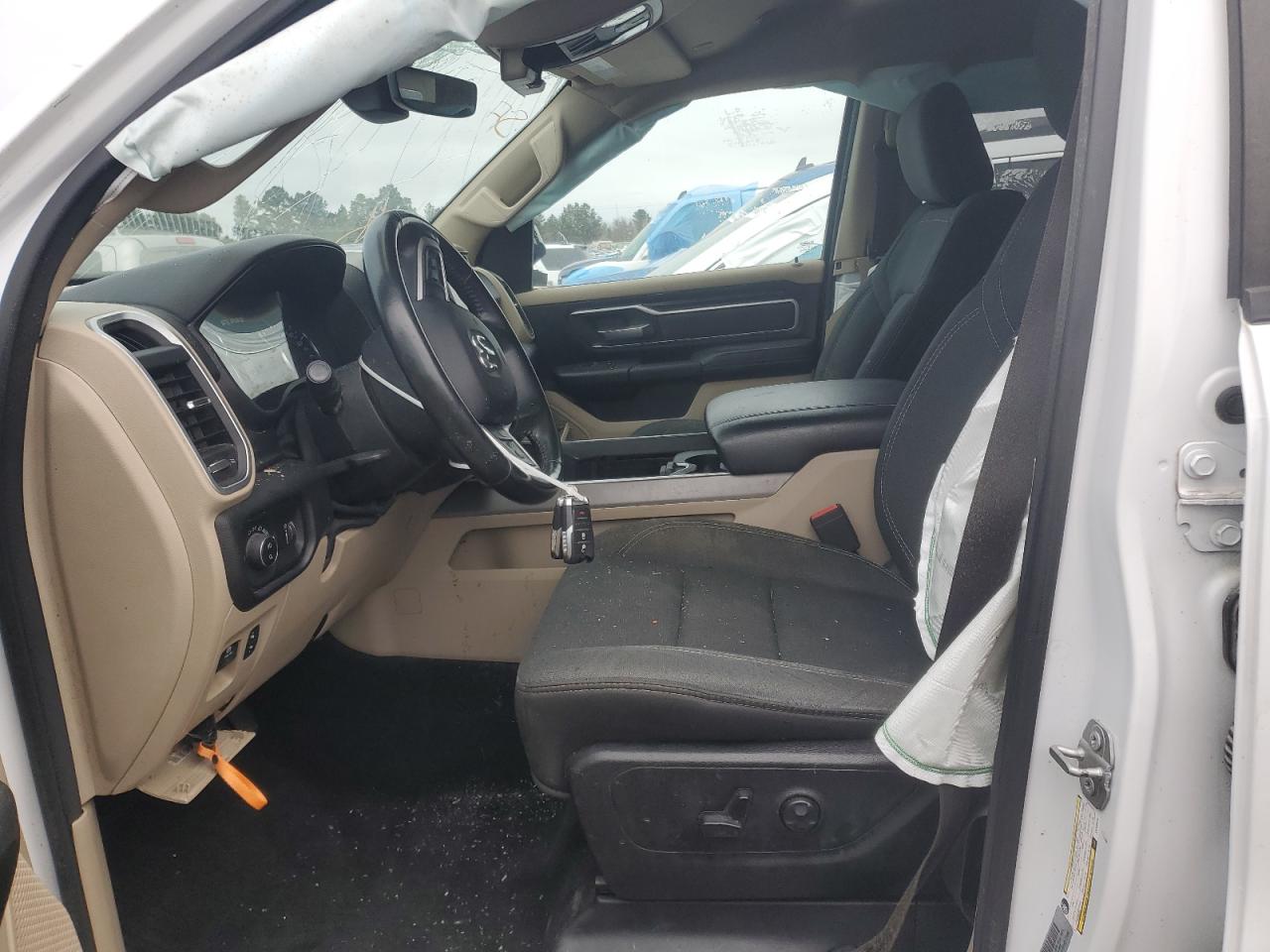2020 RAM 1500 - Image 7