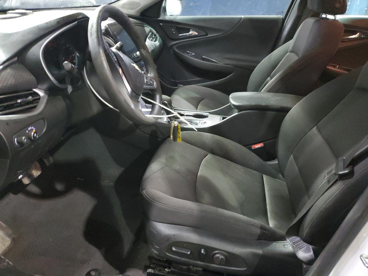 2023 Chevrolet Malibu - Image 7