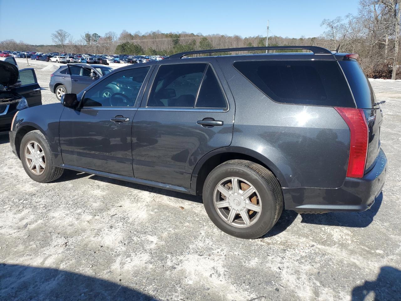 2004 Cadillac SRX - Image 2