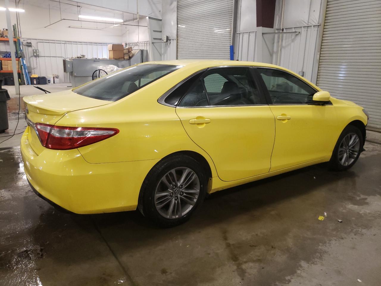 2015 Toyota Camry - Image 3