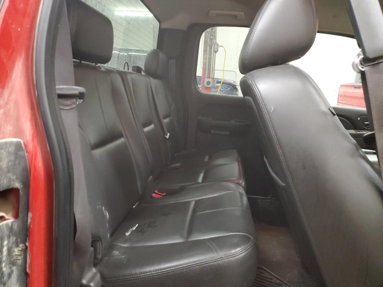 2010 Chevrolet Silverado - Image 10