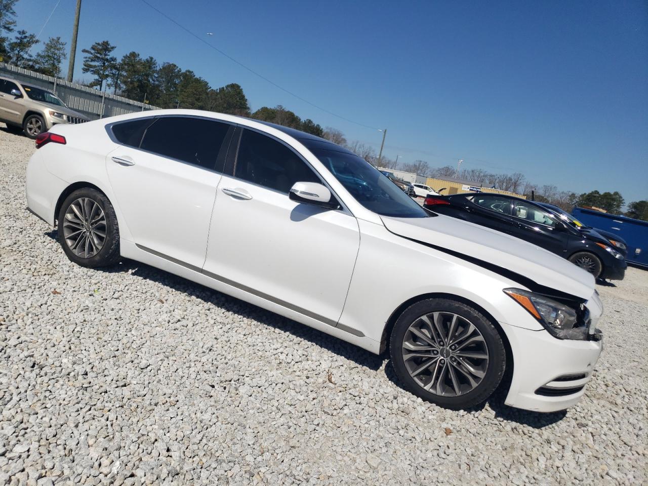 2015 Hyundai Genesis - Image 4