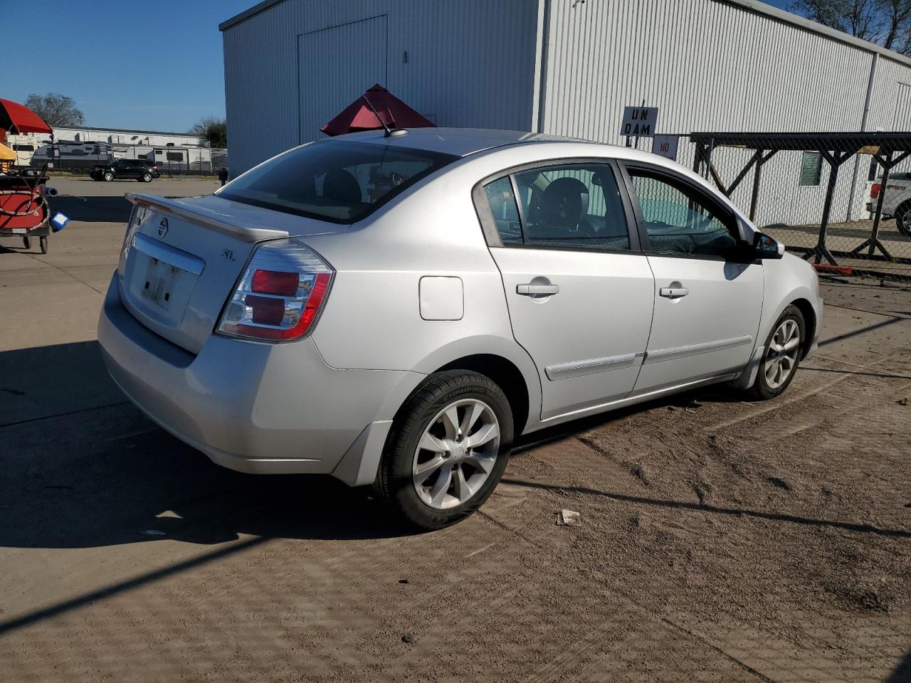 2012 Nissan Sentra - Image 3