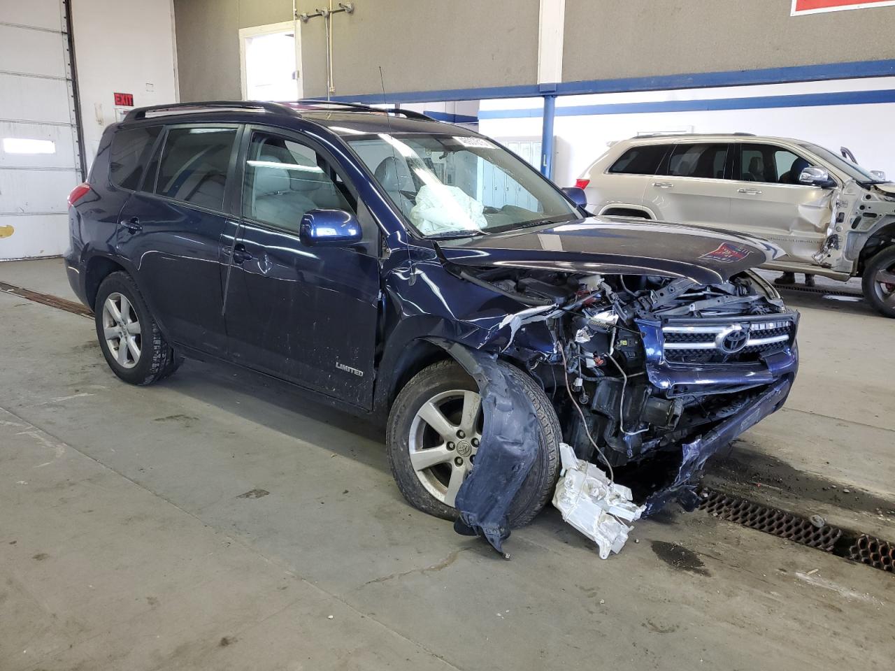 2007 Toyota RAV 4 - Image 4