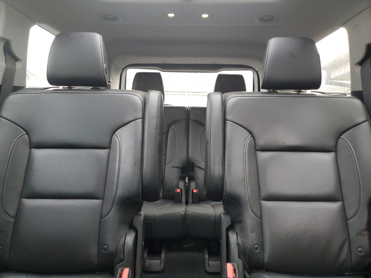 2018 GMC Acadia - Image 10