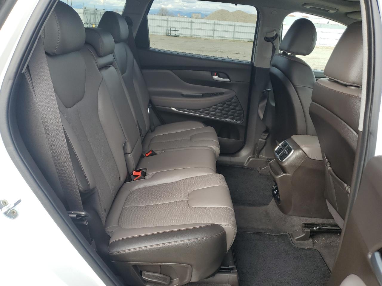 2019 Hyundai Santa Fe - Image 10