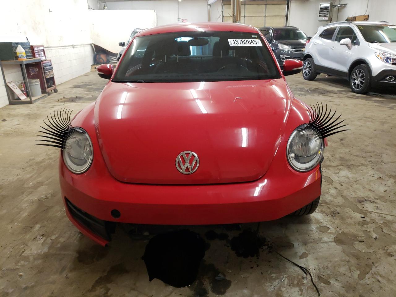 2013 Volkswagen Beetle - Image 5
