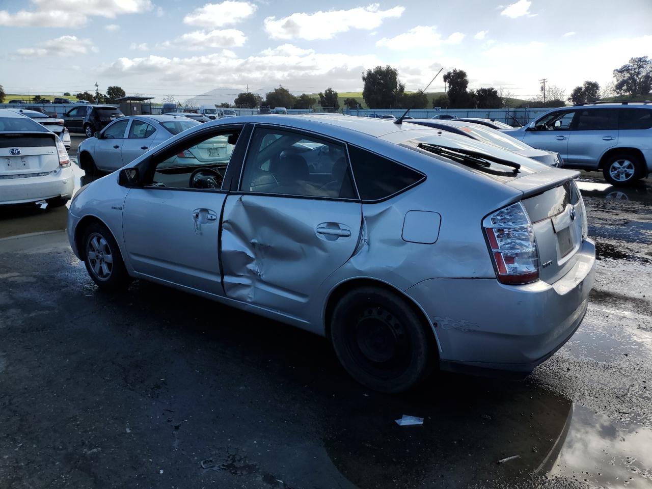 2006 Toyota Prius - Image 2