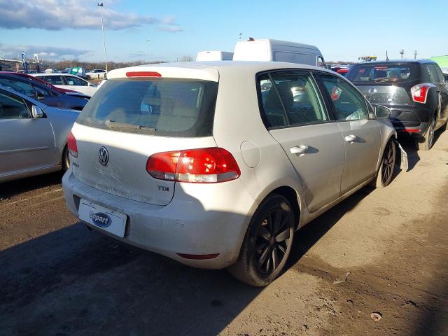 2011 VOLKSWAGEN GOLF MATCH