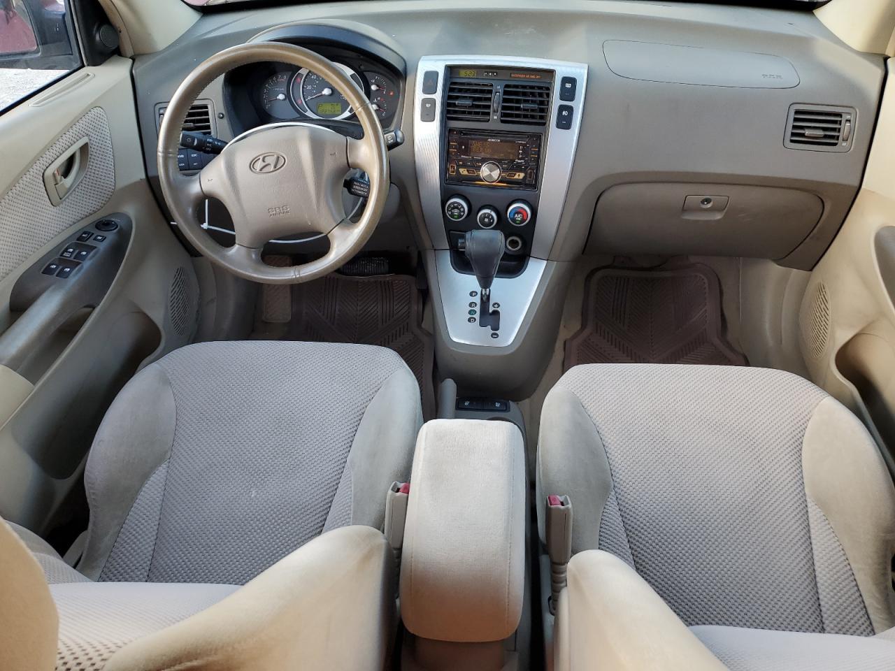 2006 Hyundai Tucson - Image 8