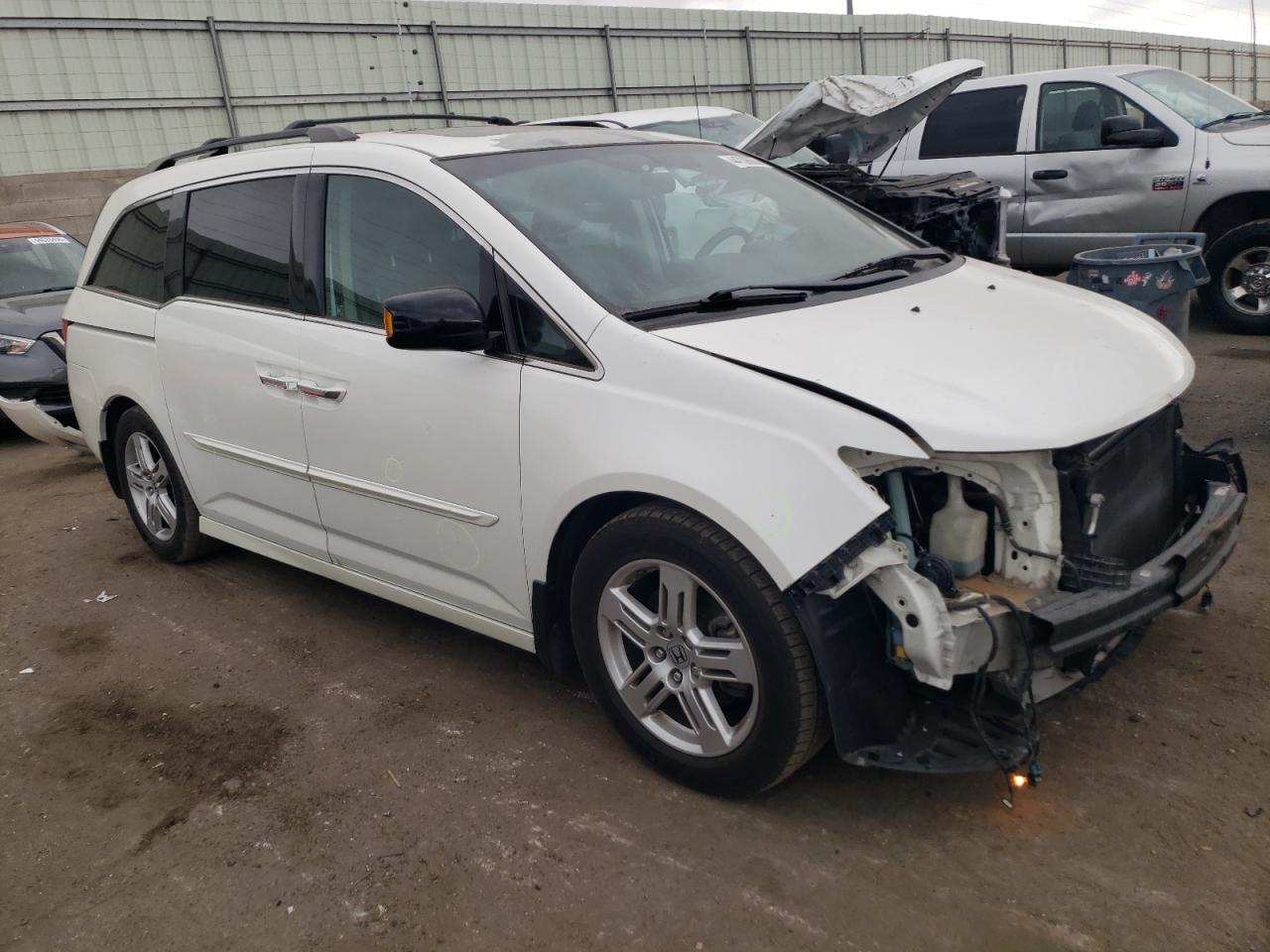 2012 Honda Odyssey - Image 4