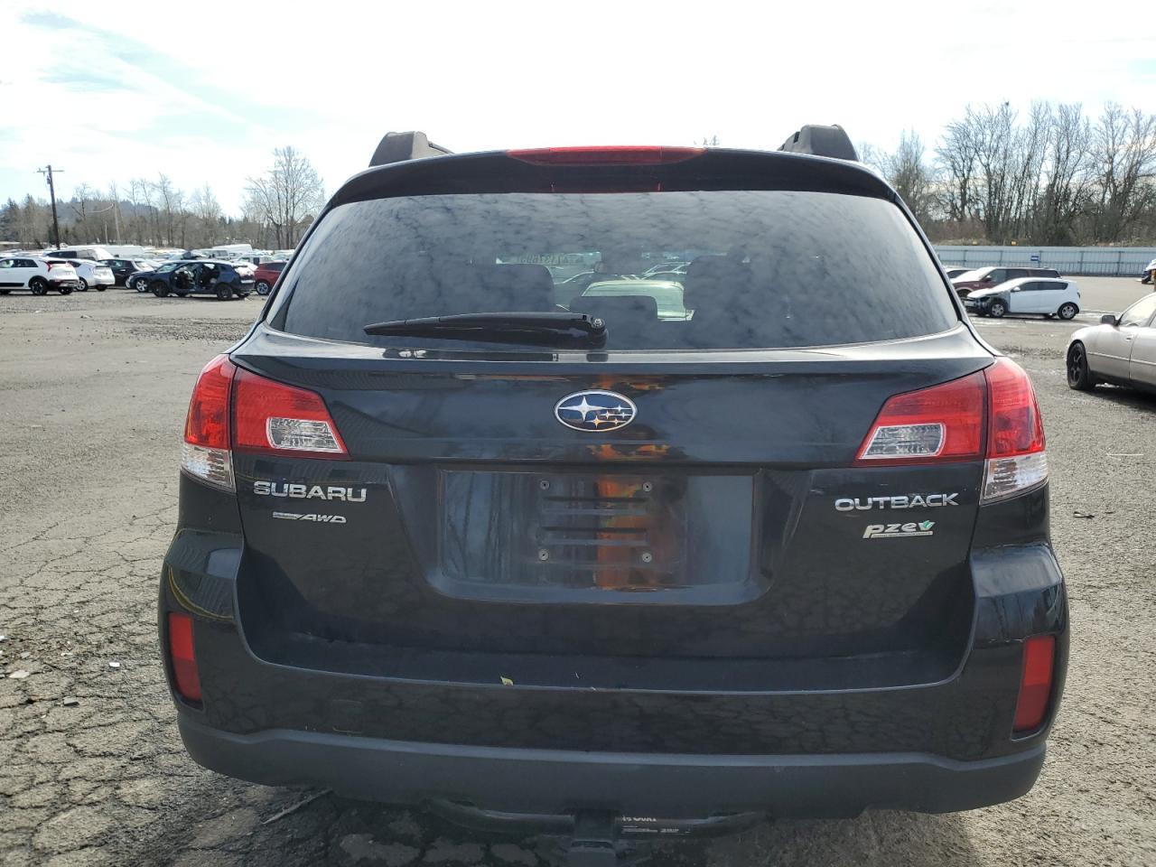 2013 Subaru Outback - Image 6