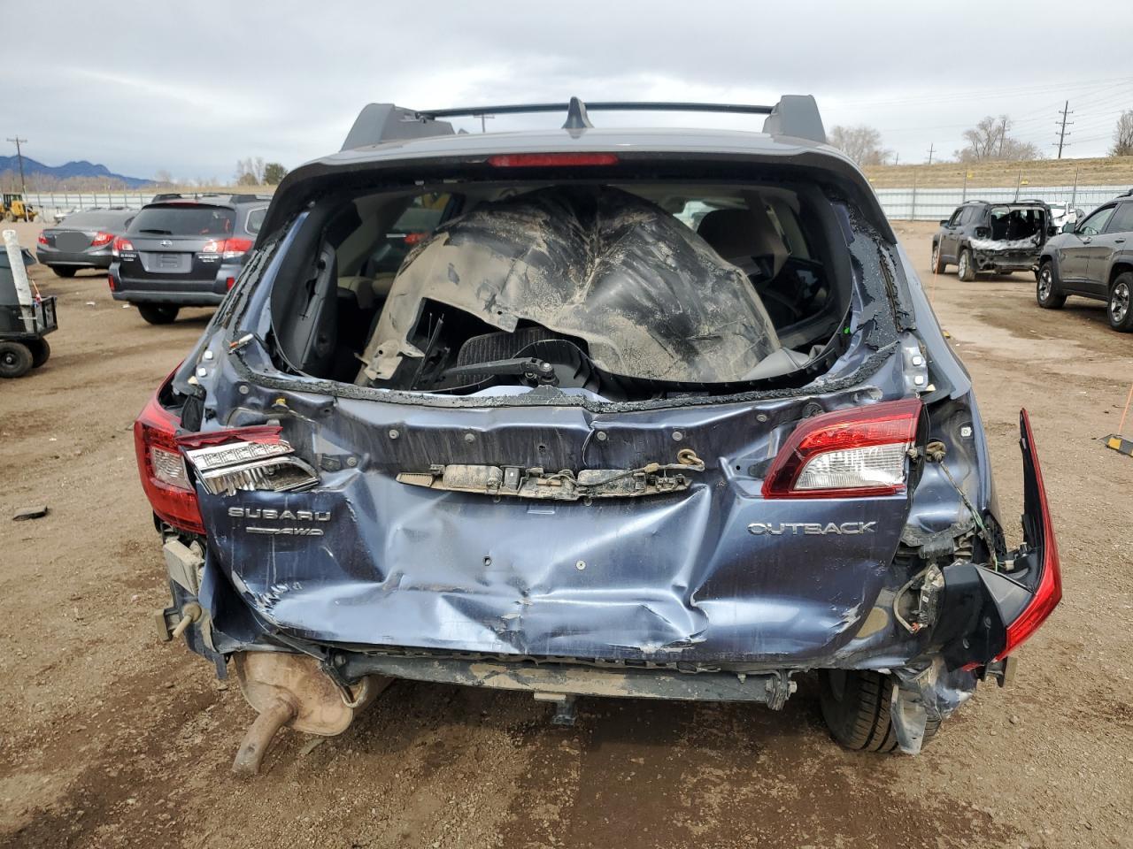 2016 Subaru Outback - Image 6