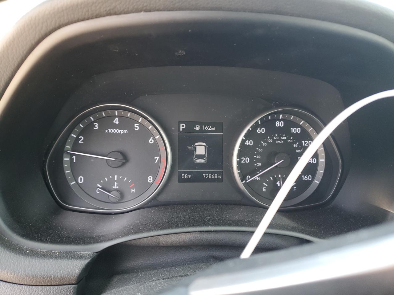 2018 Hyundai Elantra - Image 9