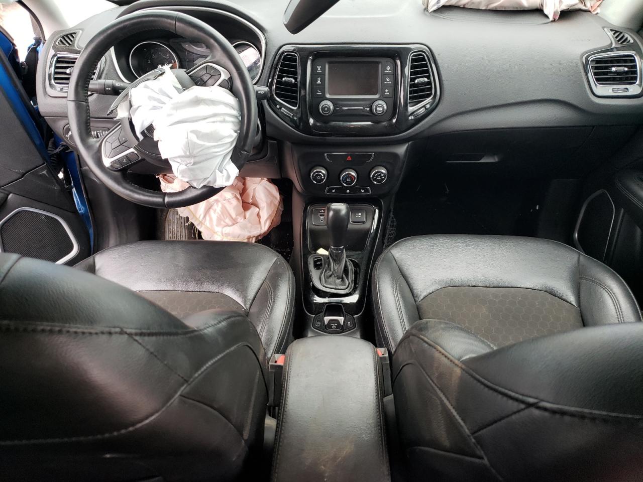 2018 Jeep Compass - Image 8
