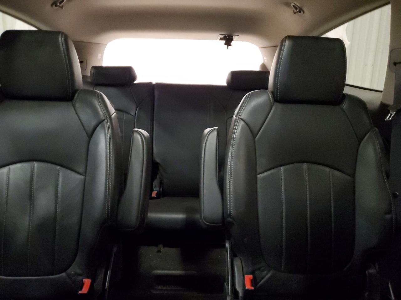 2014 Buick Enclave - Image 10