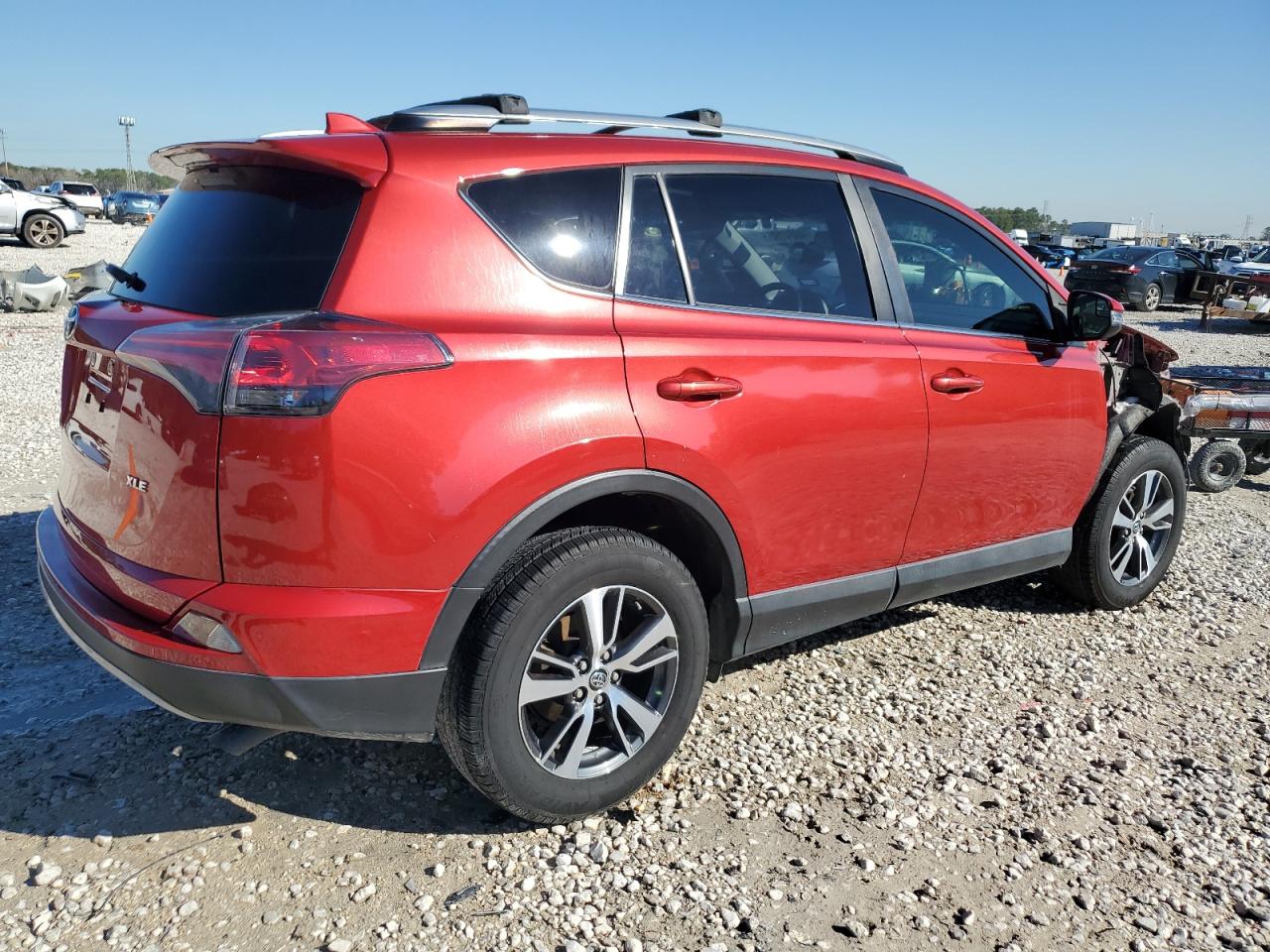 2017 Toyota RAV 4 - Image 3