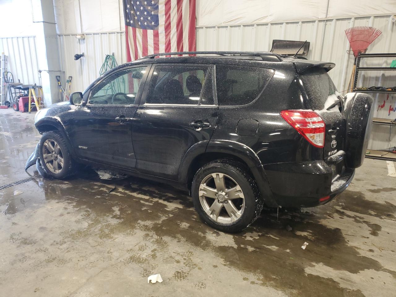 2011 Toyota RAV 4 - Image 2