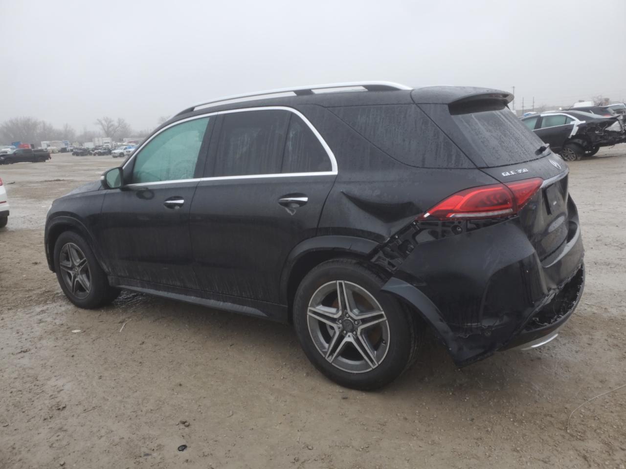 2020 Mercedes-Benz GLE - Image 2