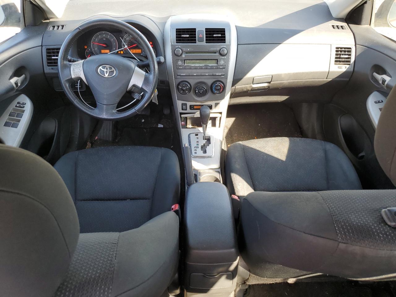 2010 Toyota Corolla - Image 8