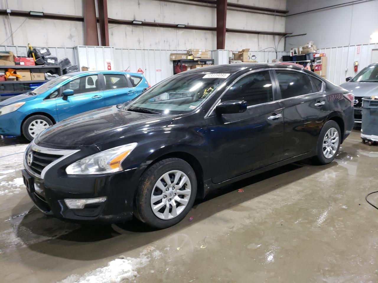 2015 Nissan Altima - Image 1
