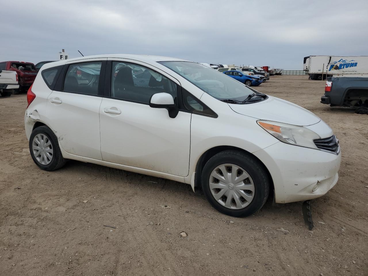 2014 Nissan Versa - Image 4