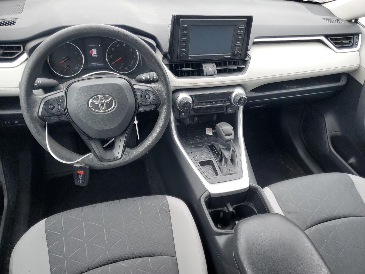 2022 Toyota RAV 4 - Image 8