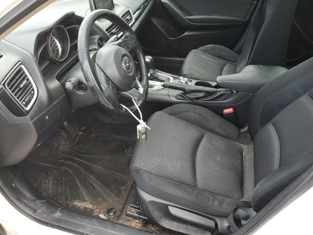 2015 Mazda 3 - Image 7