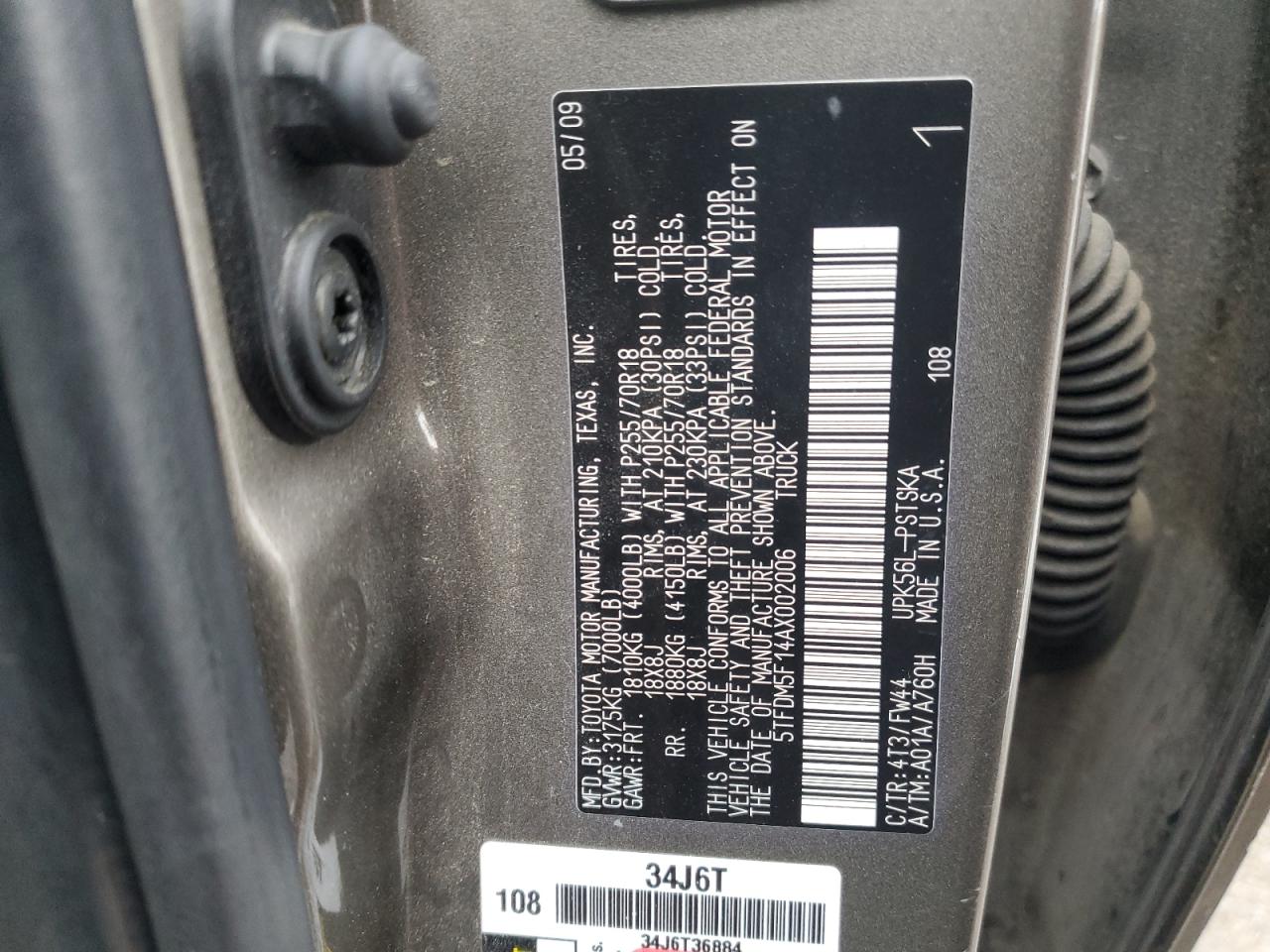 2010 Toyota Tundra - Image 12