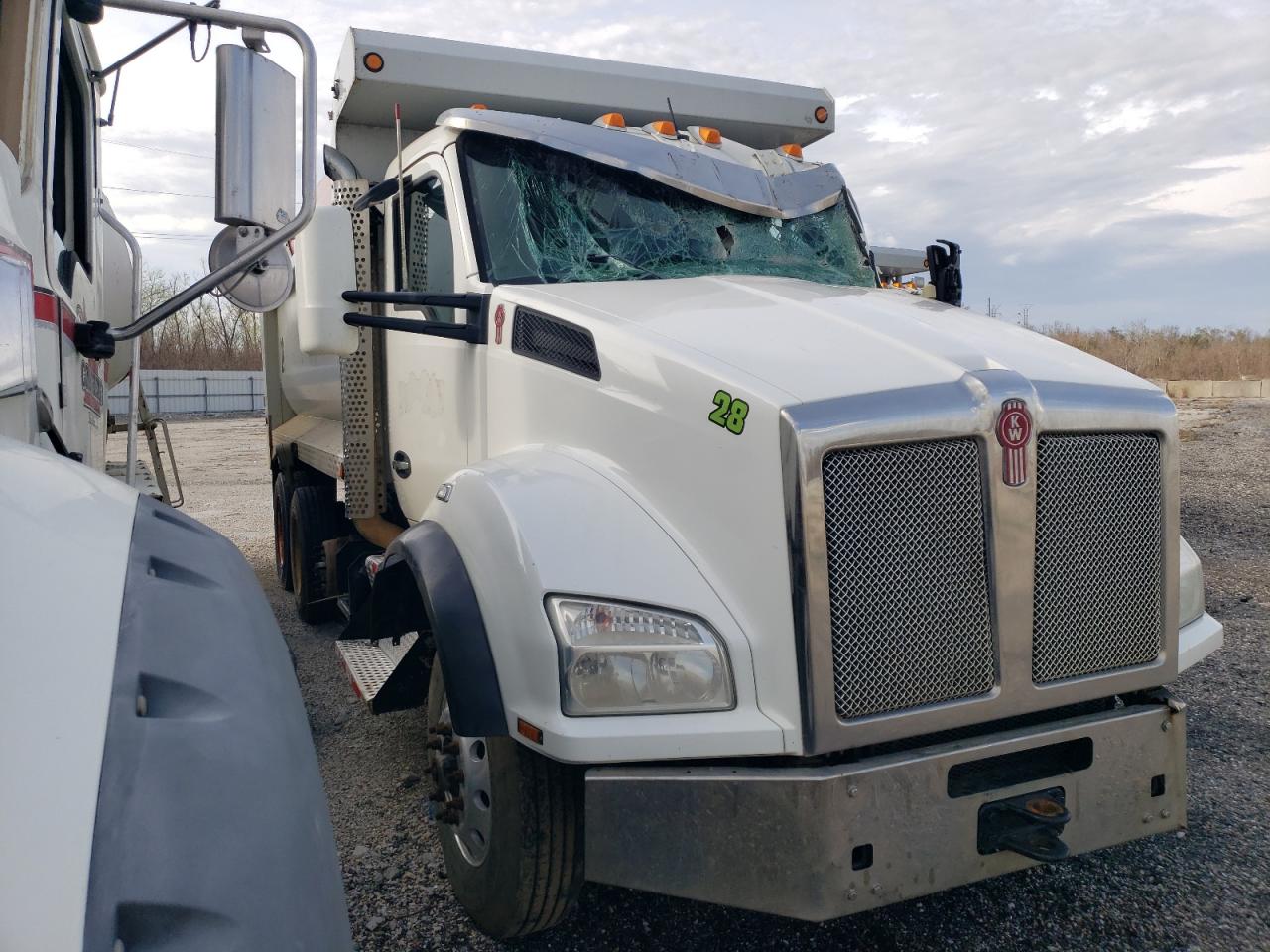 2017 Kenworth Construction T880 for Sale in New Orleans, LA - Top/Roof