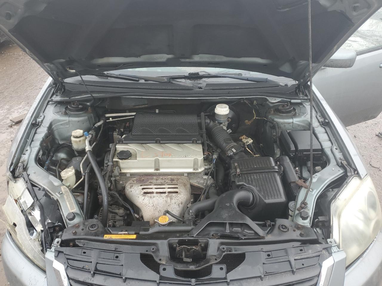 2009 Mitsubishi Galant - Image 13