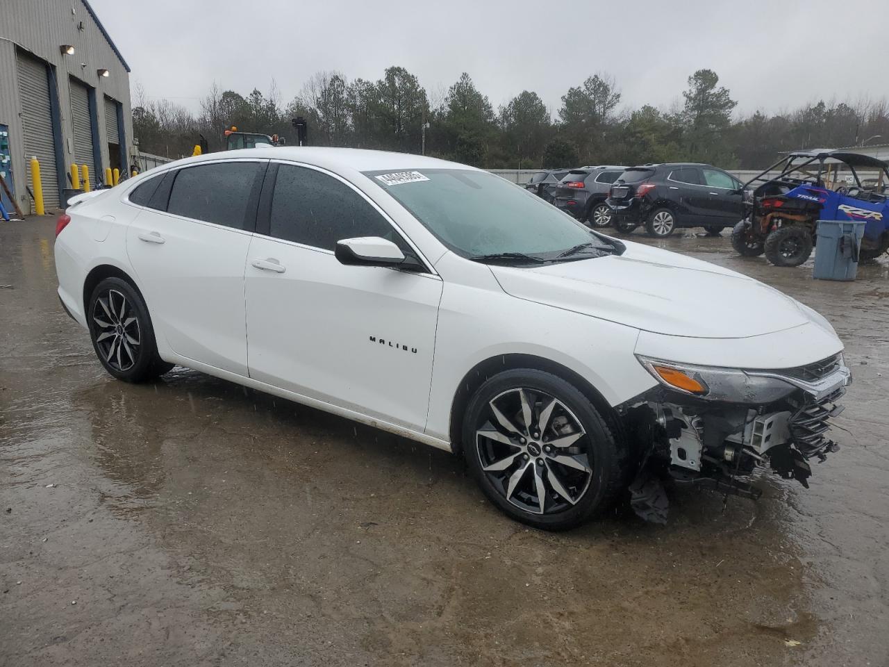 2020 Chevrolet Malibu - Image 4
