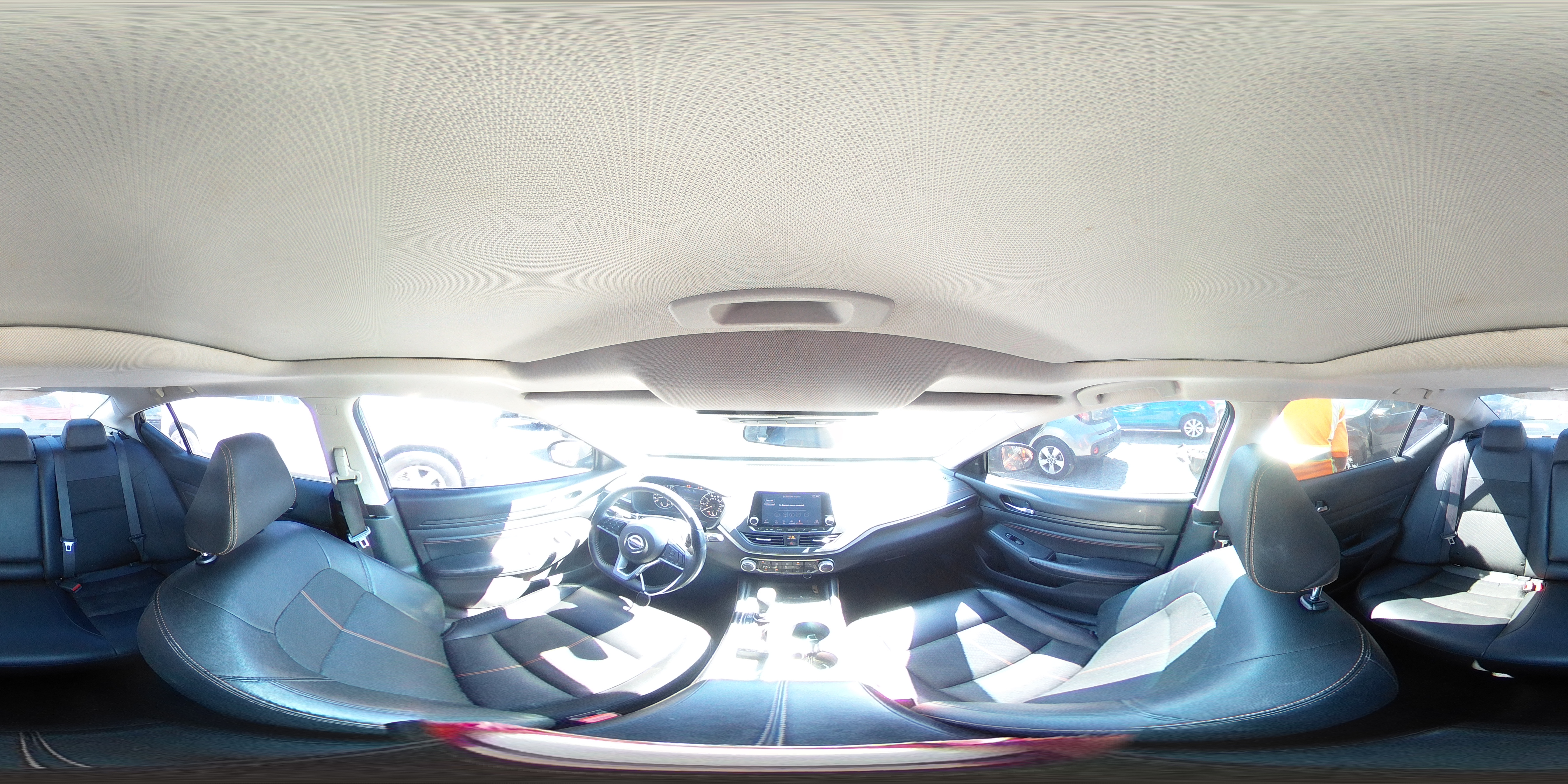 2020 Nissan Altima - Image 13