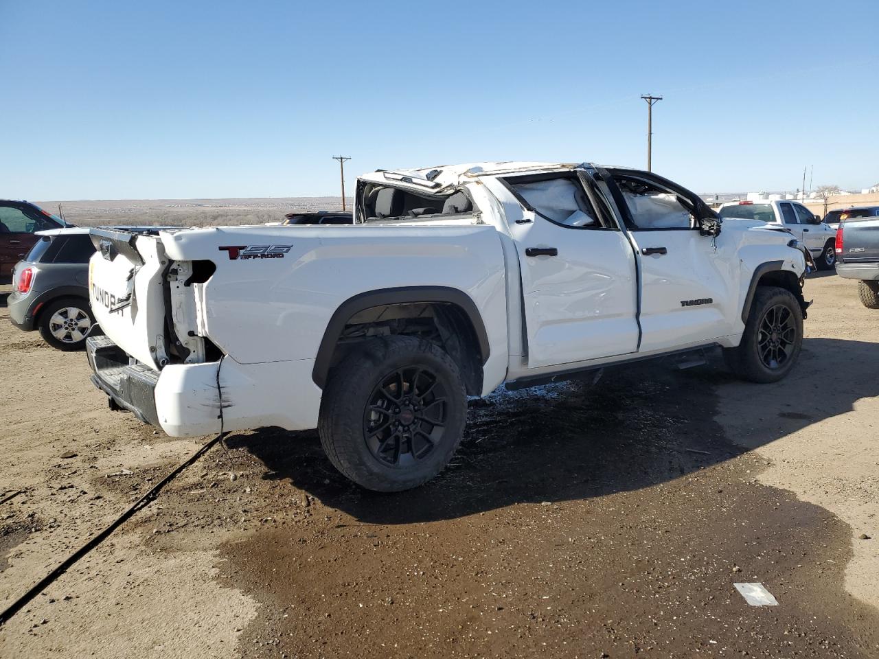 2023 Toyota Tundra - Image 3
