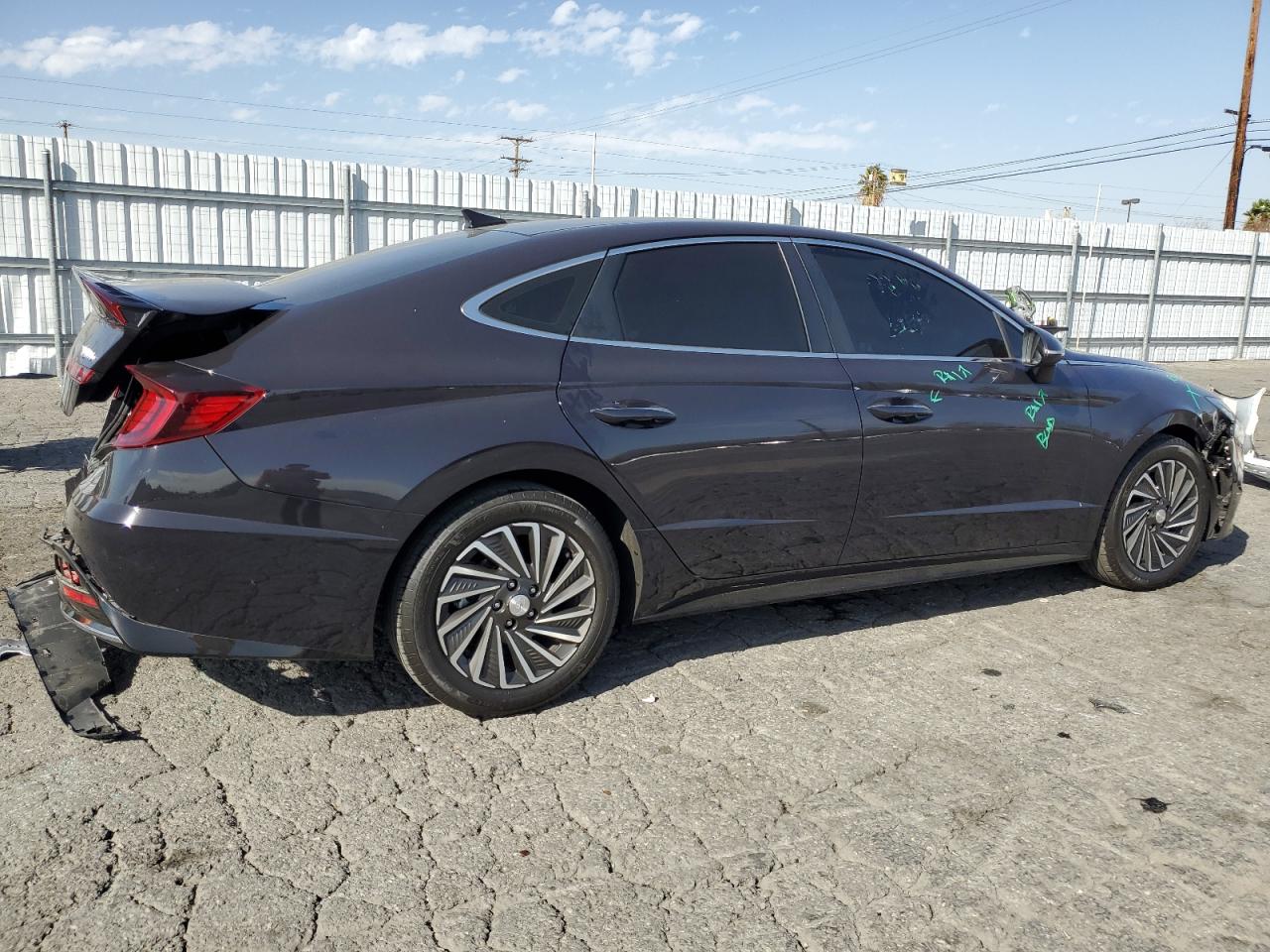 2023 Hyundai Sonata - Image 3