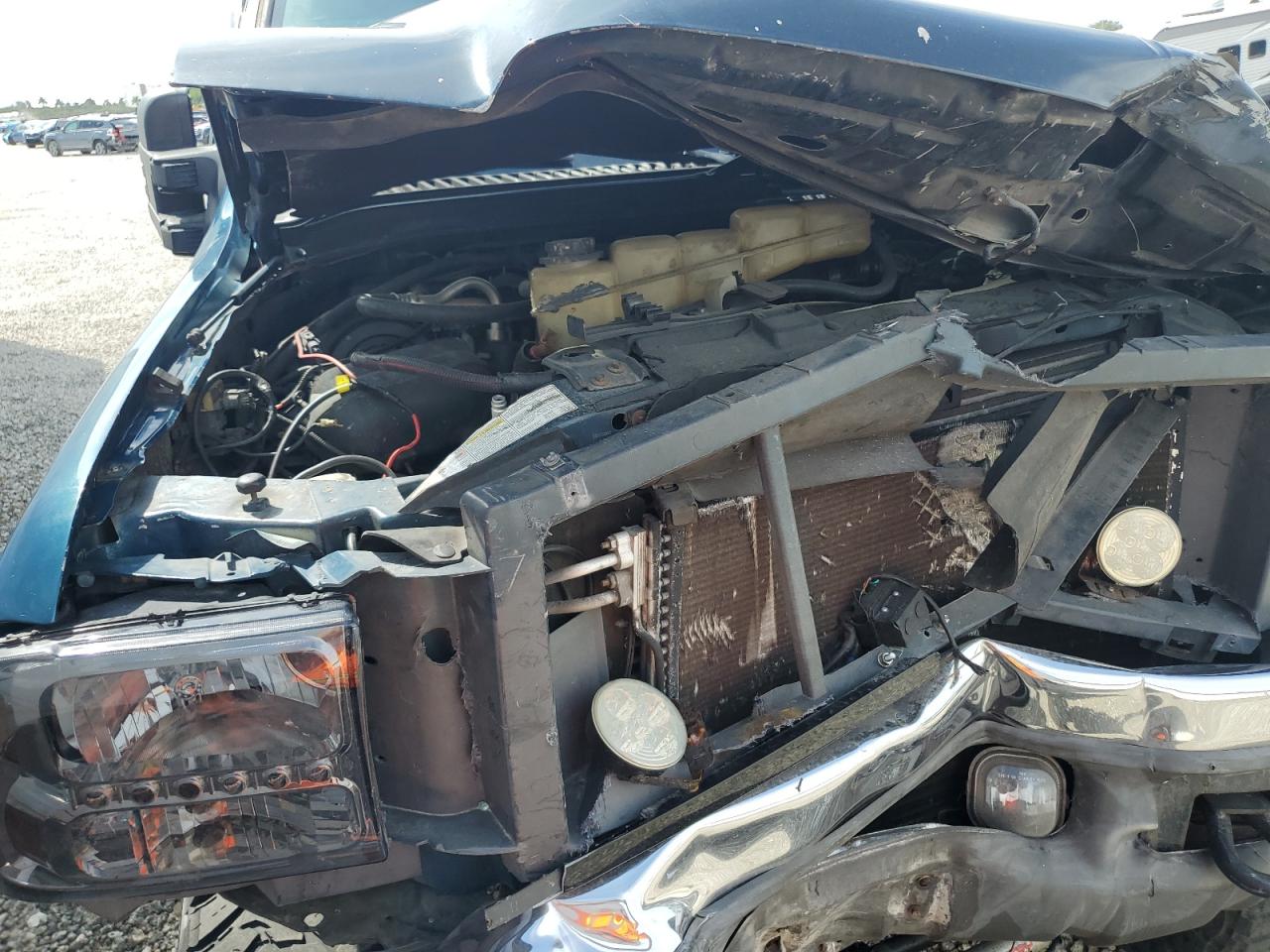 2001 Ford F350 - Image 11
