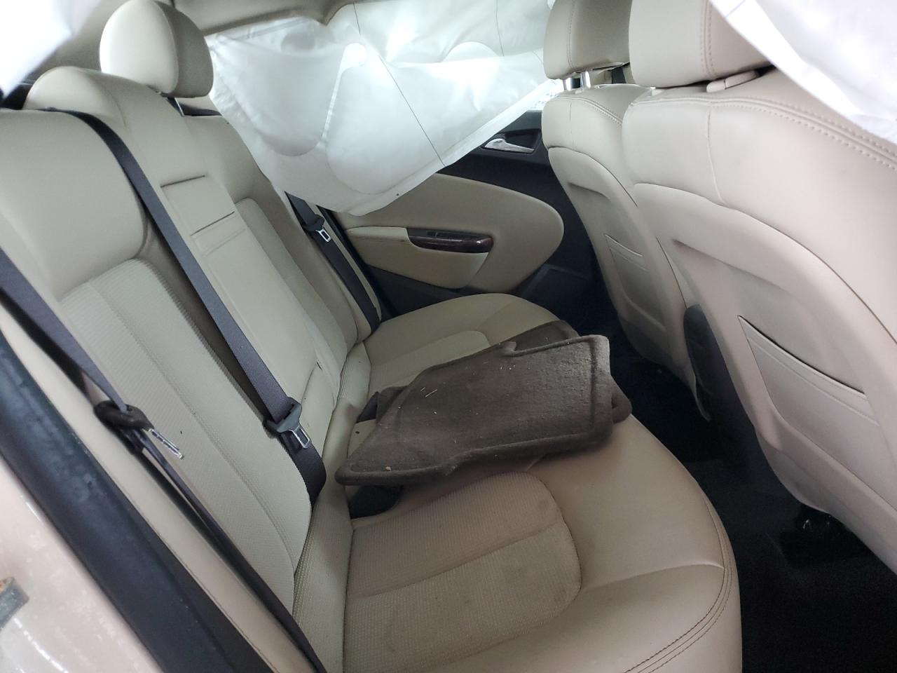 2014 Buick Verano - Image 10