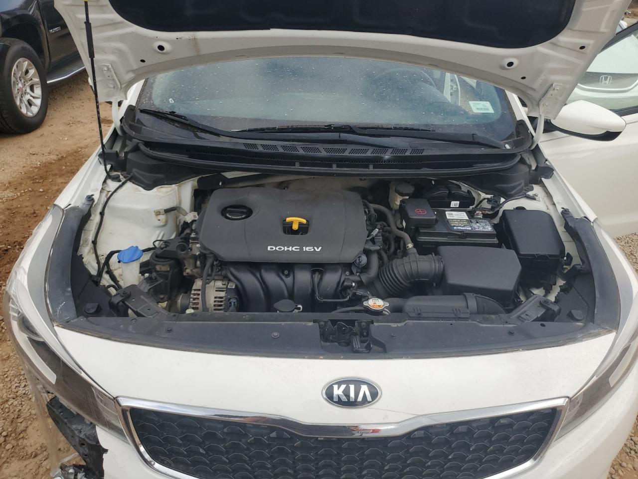 2017 Kia Forte - Image 11