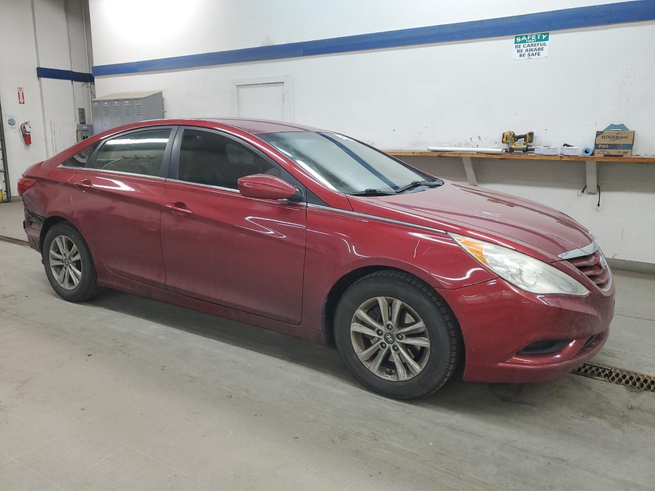 2013 Hyundai Sonata - Image 4
