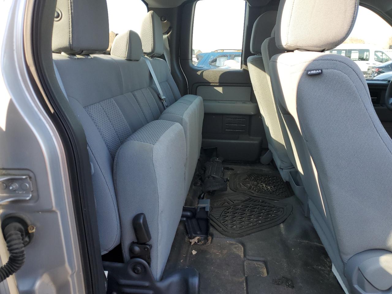 2014 Ford F-150 - Image 10