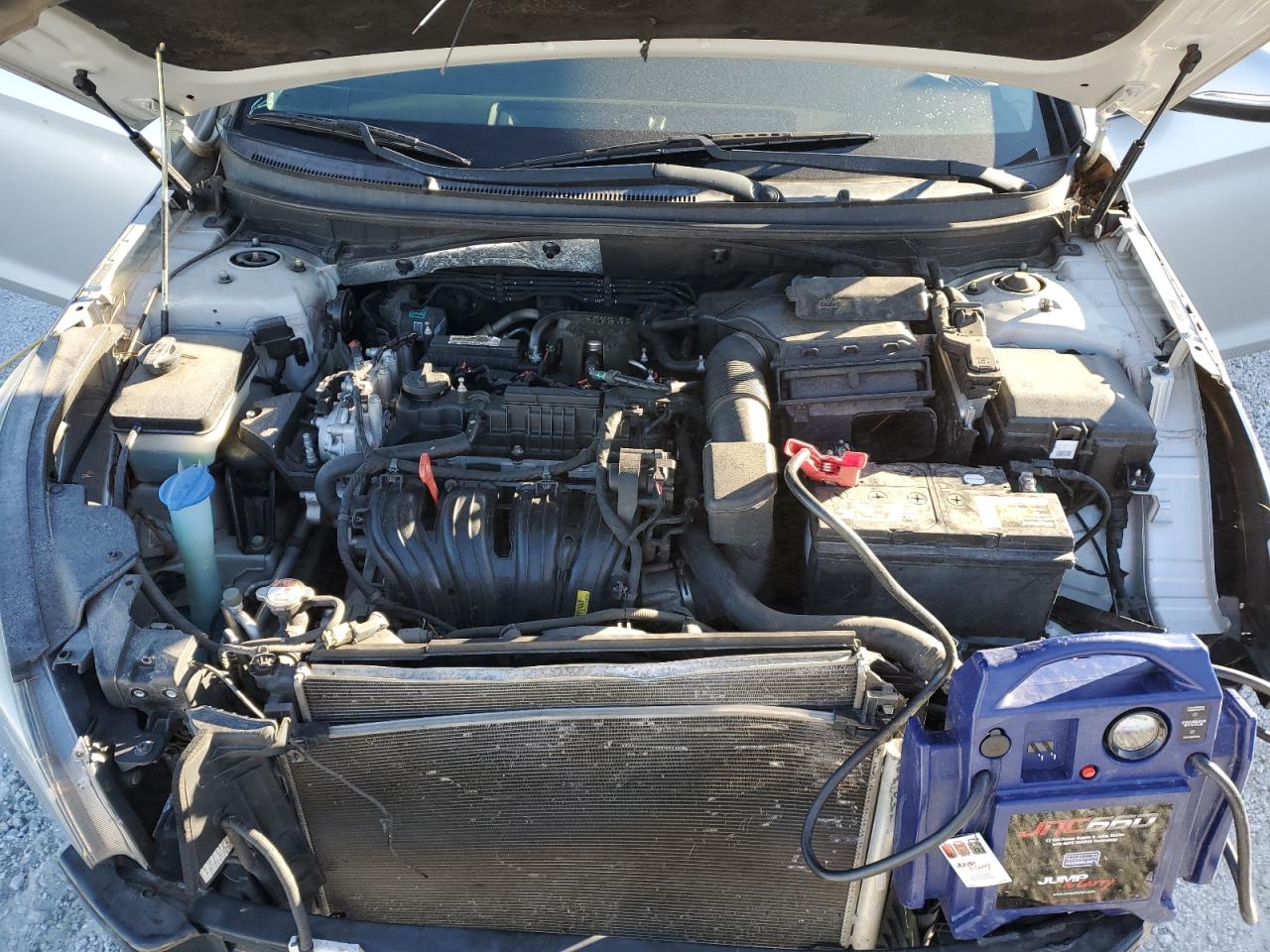 2015 Hyundai Sonata - Image 11