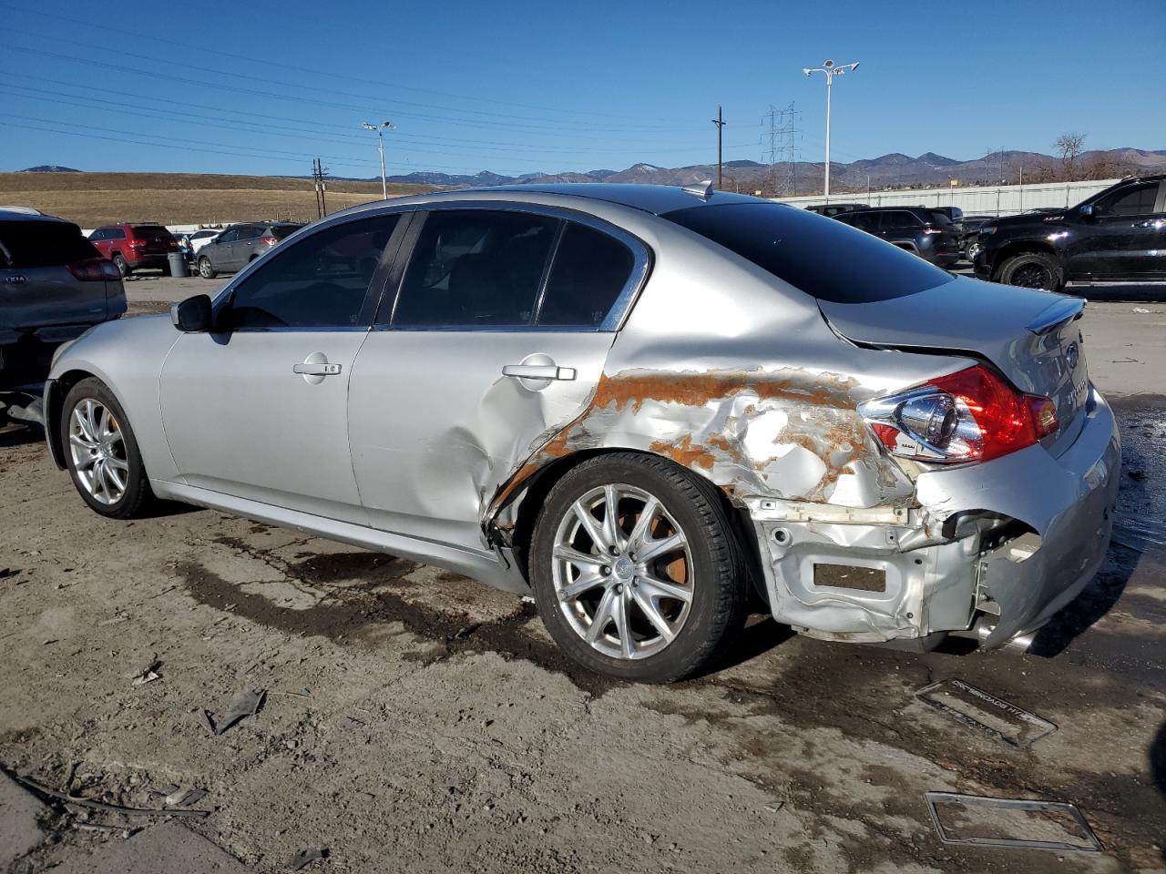 2009 Infiniti G - Image 2