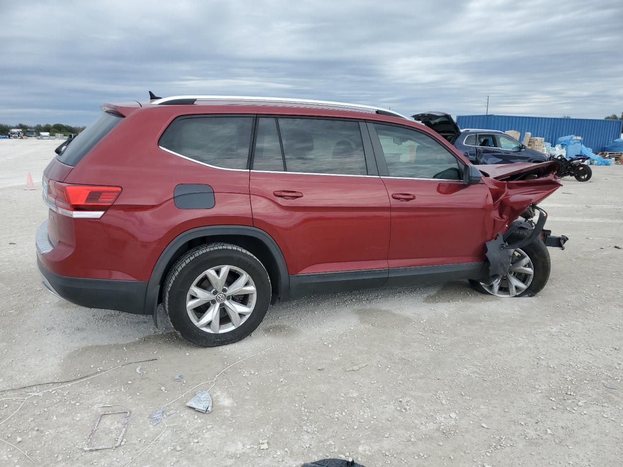 2018 Volkswagen Atlas - Image 3