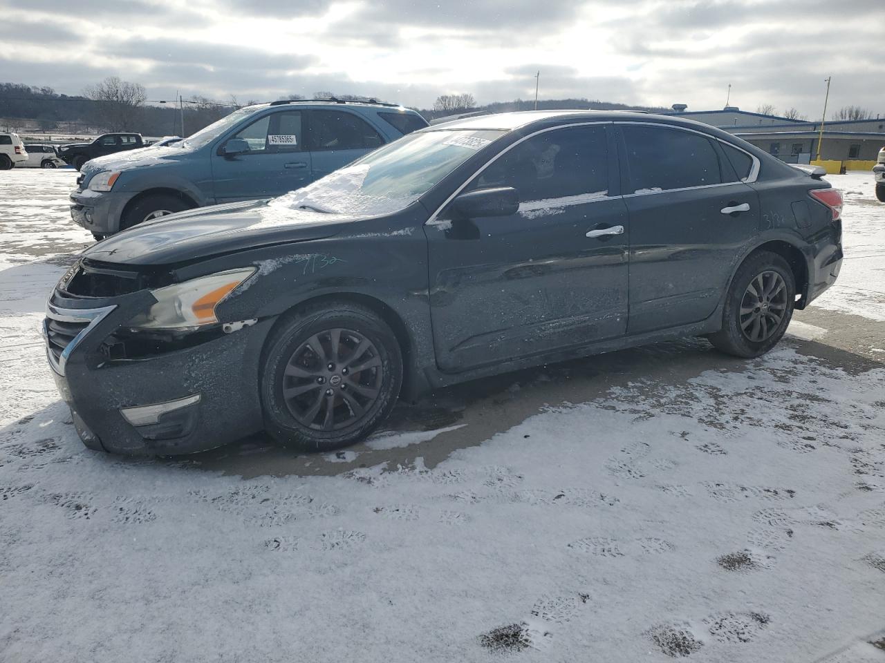 2015 Nissan Altima - Image 1